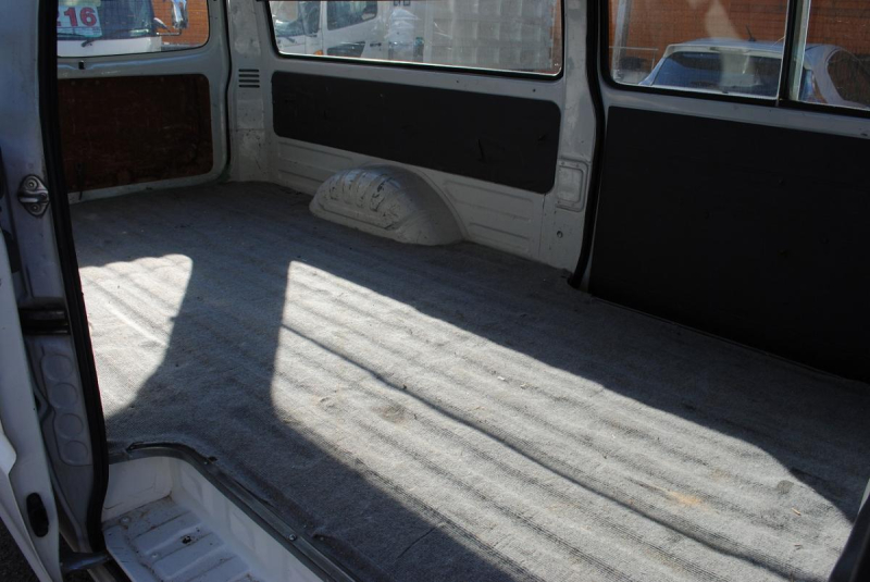 H22ボンゴブローニィバン|中古トラックの販売・買取・査定のアイナビ