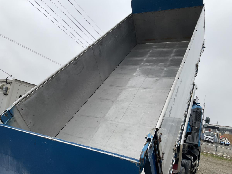 ★H19日野プロフィア深ダンプステンレスボディ|中古トラックの販売・買取・査定のアイナビ