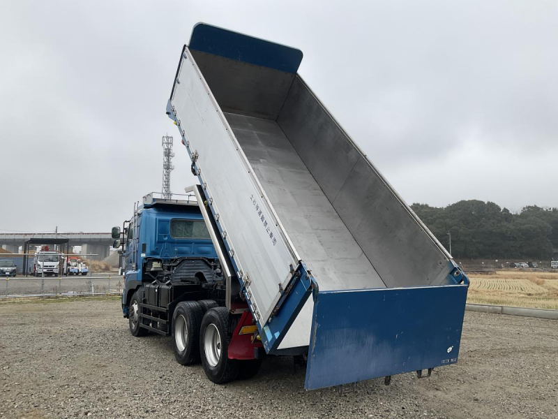 ★H19日野プロフィア深ダンプステンレスボディ|中古トラックの販売・買取・査定のアイナビ