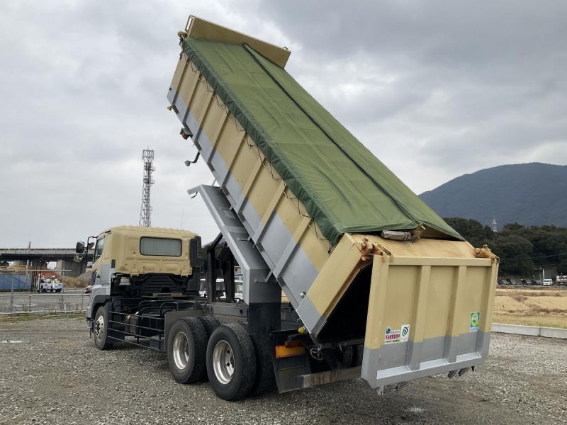 ★H18日野プロフィア深ダンプ22トンステンレスボディ水密|中古トラックの販売・買取・査定のアイナビ