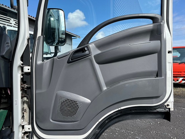 ★5Mボディ×ワイド★内高223cm★日本フルハーフ製★|中古トラックの販売・買取・査定のアイナビ