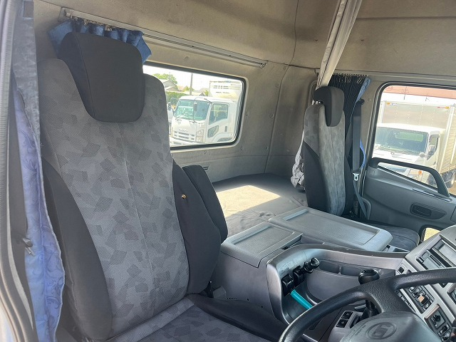 ★ハイルーフ★第5輪荷重11.5トン★アルミホイール★エアサス|中古トラックの販売・買取・査定のアイナビ