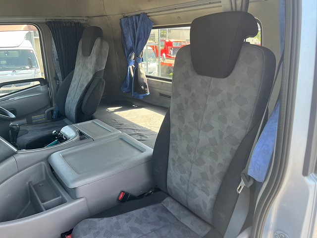 ★ハイルーフ★第5輪荷重11.5トン★アルミホイール★エアサス|中古トラックの販売・買取・査定のアイナビ