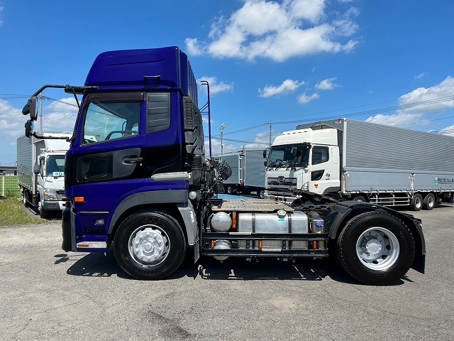 海コン緩和時11.5トン★ハイルーフ★410馬力・ターボ★標準尺|中古トラックの販売・買取・査定のアイナビ