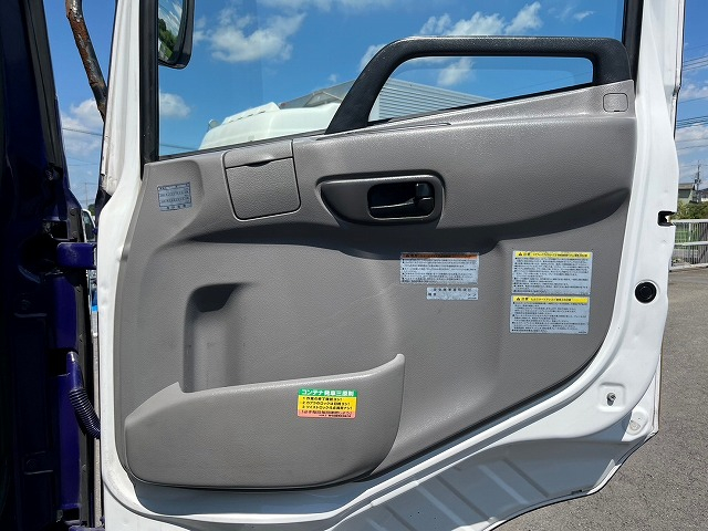 海コン緩和時11.5トン★ハイルーフ★410馬力・ターボ★標準尺|中古トラックの販売・買取・査定のアイナビ