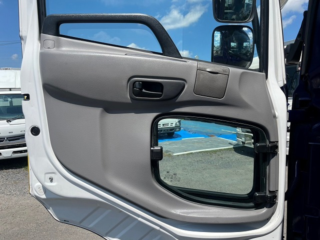 海コン緩和時11.5トン★ハイルーフ★410馬力・ターボ★標準尺|中古トラックの販売・買取・査定のアイナビ