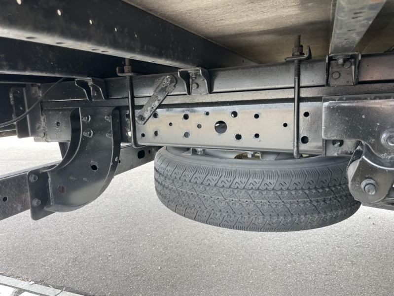 平成26年トヨエースワイドロングアルミバン垂直パワーゲート|中古トラックの販売・買取・査定のアイナビ