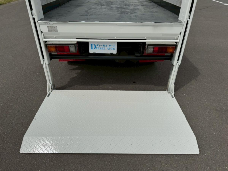 平成28年 キャンター アルミブロック パワーゲート 車検付|中古トラックの販売・買取・査定のアイナビ