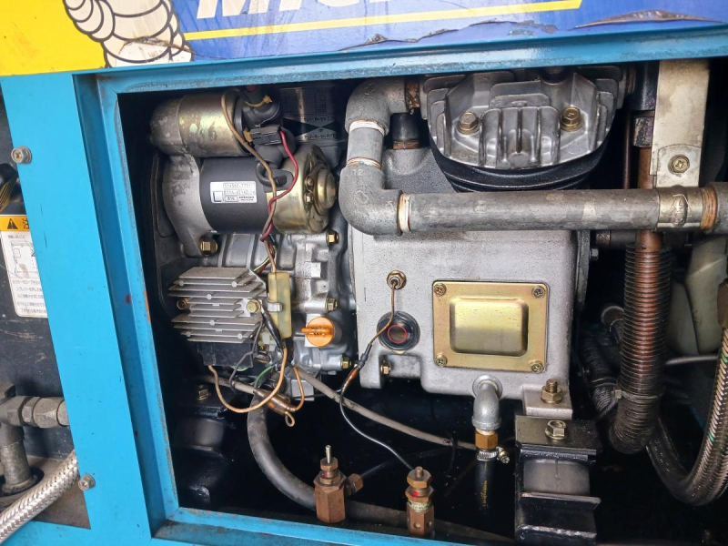 早すぎたヨーロッパスタイル、UTデザイン|中古トラックの販売・買取・査定のアイナビ