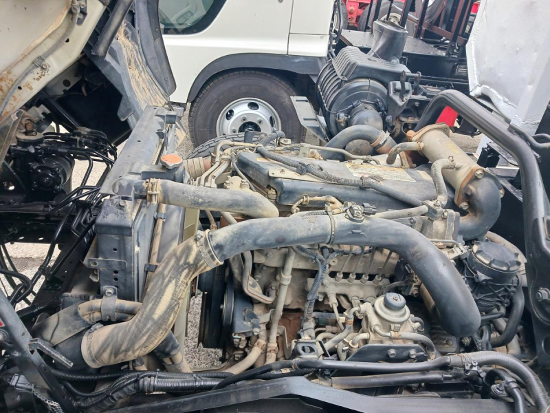 車検付き即戦力アームロール|中古トラックの販売・買取・査定のアイナビ