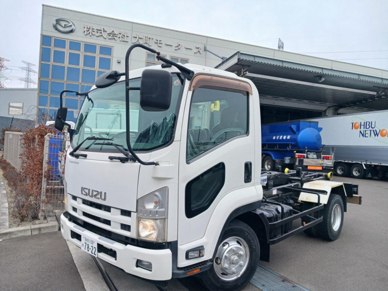 車検付距離少ない4tアームロール即戦力|中古トラックの販売・買取・査定のアイナビ