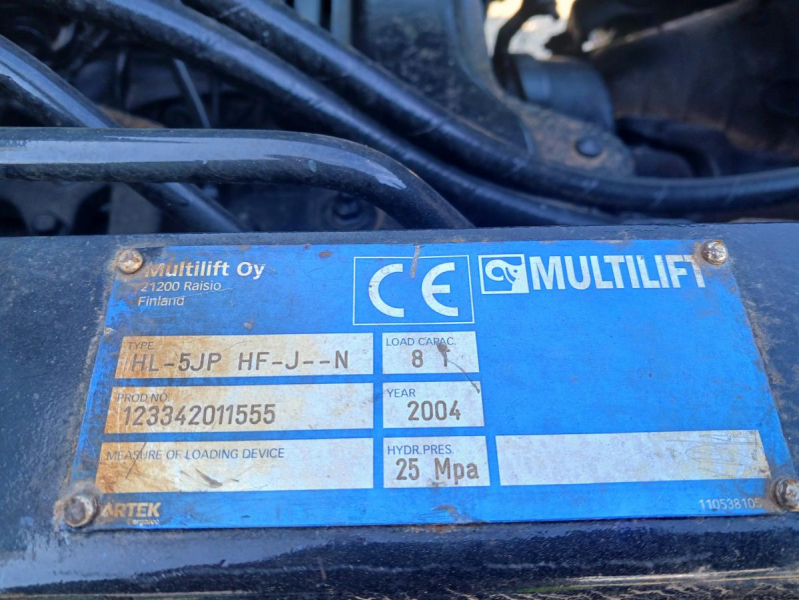 車検付距離少ない4tアームロール即戦力|中古トラックの販売・買取・査定のアイナビ