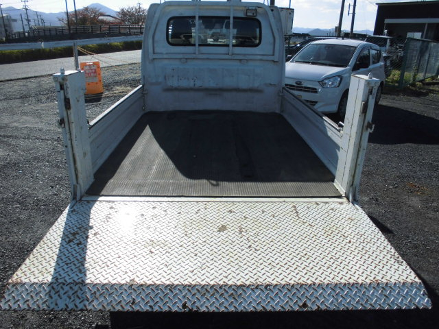 垂直ゲート付き パートタイム4WD 軽トラ テールゲート付き|中古トラックの販売・買取・査定のアイナビ