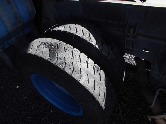 2T パッカー車 回転式 ダンプ式 塵芥車 新明和5.1立米|中古トラックの販売・買取・査定のアイナビ