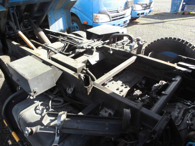 2T パッカー車 回転式 ダンプ式 塵芥車 新明和5.1立米|中古トラックの販売・買取・査定のアイナビ