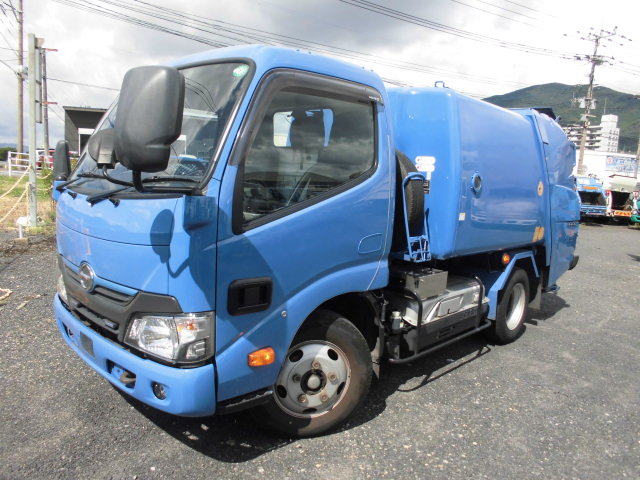 2T パッカー車 回転式 ダンプ式 塵芥車 清掃車|中古トラックの販売・買取・査定のアイナビ
