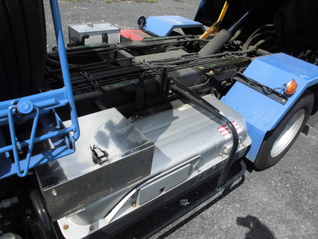 2T パッカー車 回転式 ダンプ式 塵芥車 清掃車|中古トラックの販売・買取・査定のアイナビ