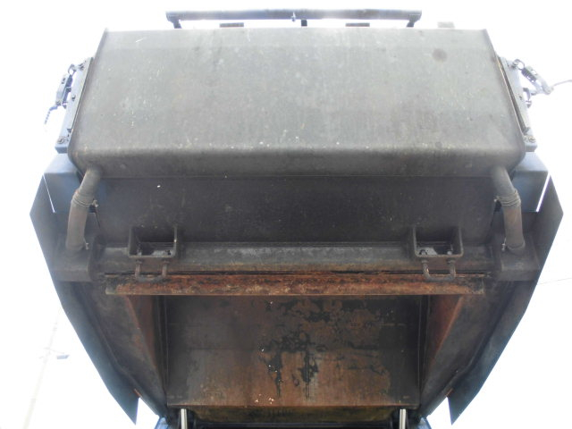 2T パッカー車 回転式 ダンプ式 塵芥車 清掃車|中古トラックの販売・買取・査定のアイナビ