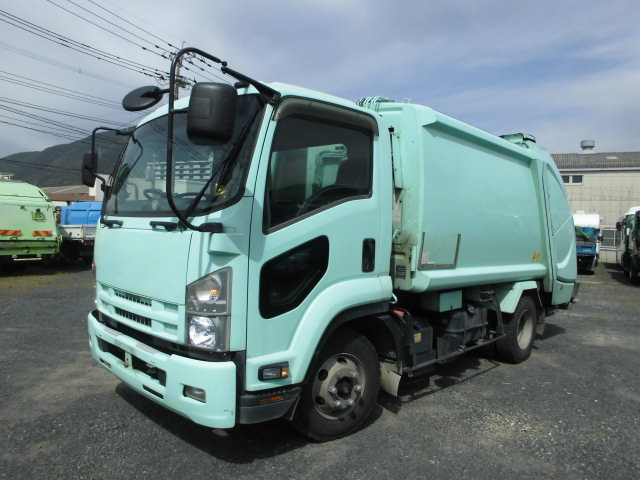 4T パッカー車 プレス式 塵芥車 積載量1.9T 8立米サイズ|中古トラックの販売・買取・査定のアイナビ