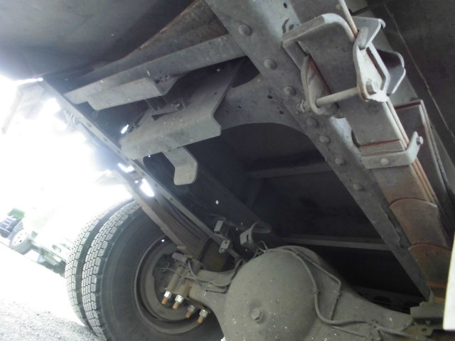 4T パッカー車 プレス式 塵芥車 積載量1.9T 8立米サイズ|中古トラックの販売・買取・査定のアイナビ