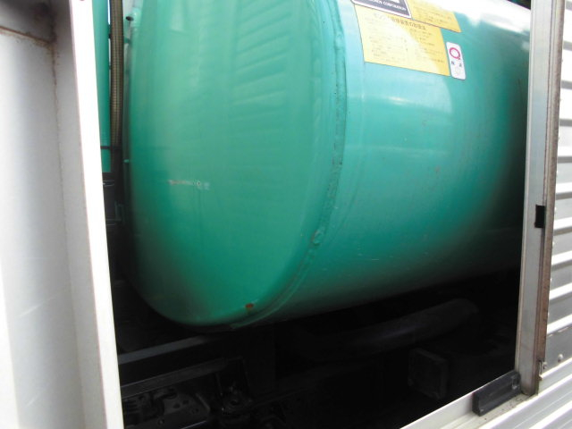 2700Lバキュームカー2.7T糞尿車モリタエコノス衛生車箱付|中古トラックの販売・買取・査定のアイナビ