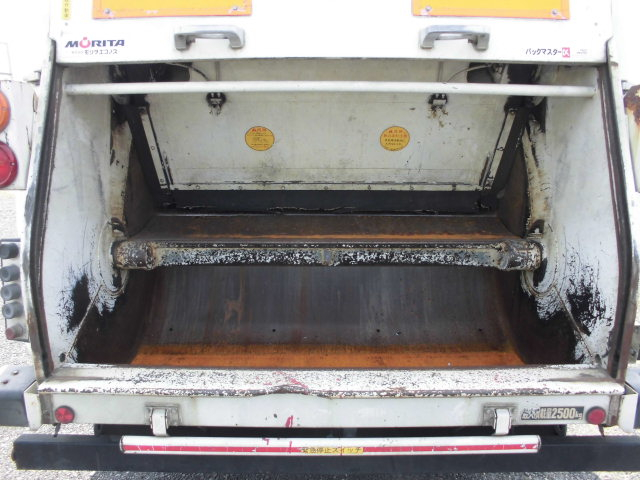 4T パッカー車 回転式 ダンプ式 塵芥車 ごみ収集車|中古トラックの販売・買取・査定のアイナビ