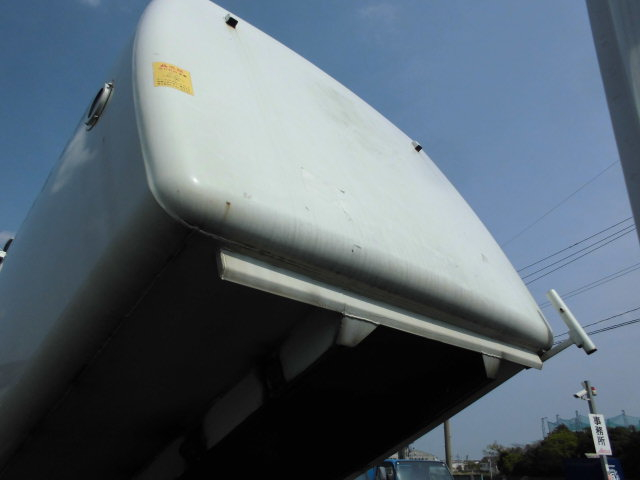 4T パッカー車 回転式 ダンプ式 塵芥車 ごみ収集車|中古トラックの販売・買取・査定のアイナビ