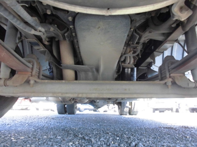 4Tパッカー車8.5立米プレス式塵芥車押出式連続動作|中古トラックの販売・買取・査定のアイナビ