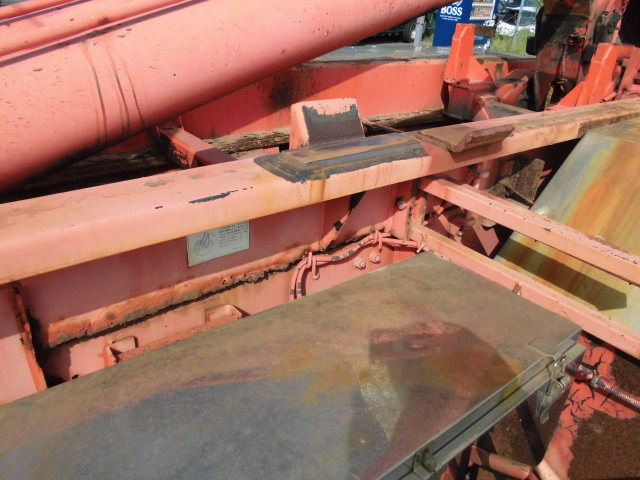 22tアームロール 新明和 2デフ 箱付き 脱着コンテナ専用車|中古トラックの販売・買取・査定のアイナビ