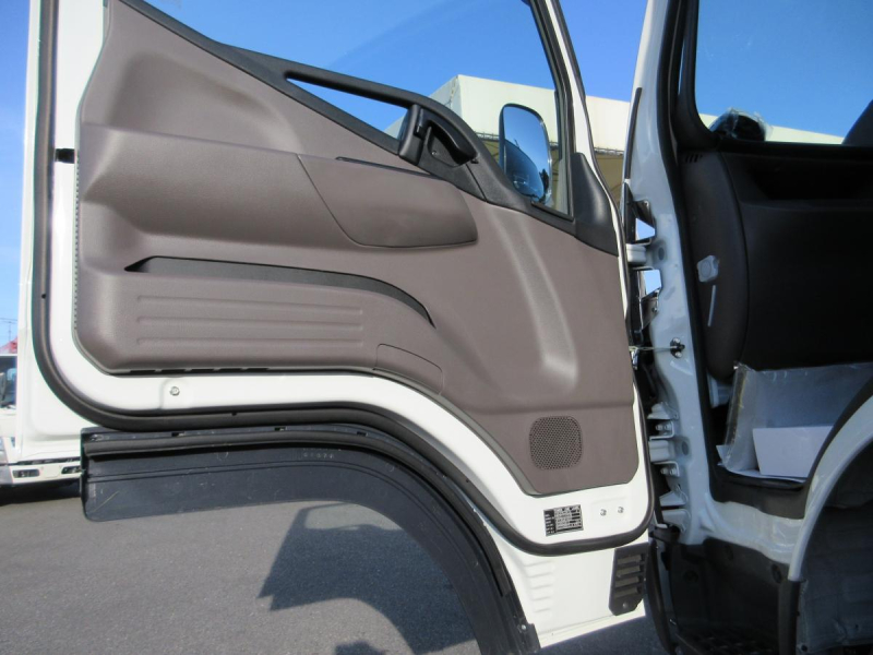 新型現行車　キャンター　土砂禁深ダンプ　車両総重量4985Kg|中古トラックの販売・買取・査定のアイナビ