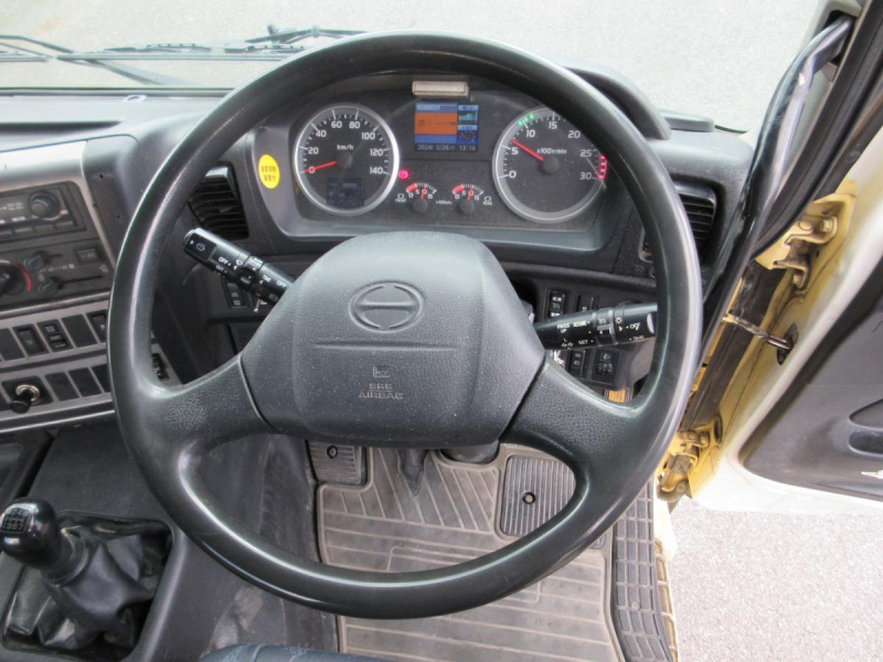 カヤバ製 ドラム8.7m3車検付 2デフ コンクリートミキサー|中古トラックの販売・買取・査定のアイナビ