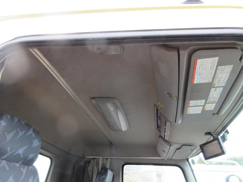 カヤバ製 ドラム8.7m3車検付 2デフ コンクリートミキサー|中古トラックの販売・買取・査定のアイナビ