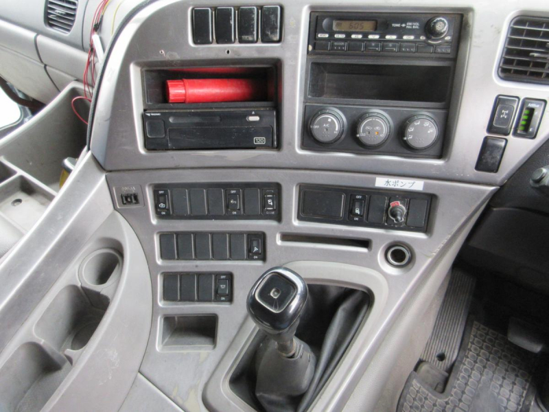 カヤバ製 ドラム容積8.9m3 車検切れナンバー付 !!|中古トラックの販売・買取・査定のアイナビ