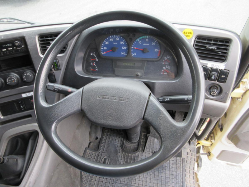 カヤバ製 ドラム容積8.9m3 車検切れナンバー付 !!|中古トラックの販売・買取・査定のアイナビ