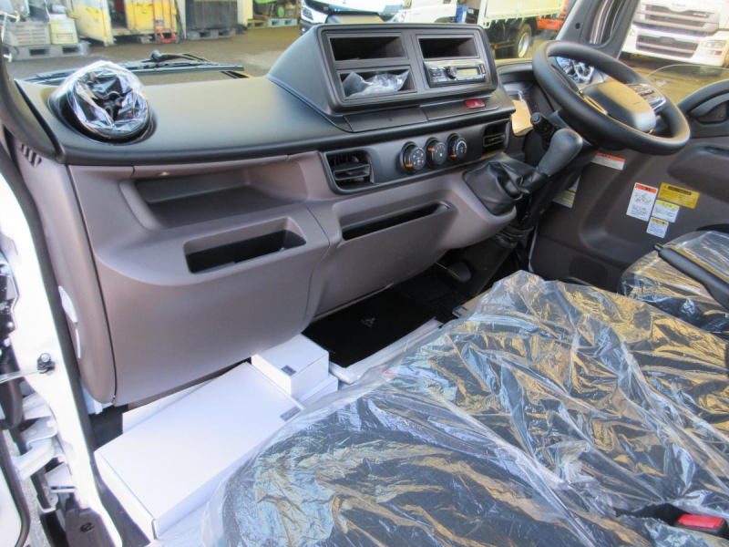 新型現行車 キャンター 極東製 フックロール !!|中古トラックの販売・買取・査定のアイナビ