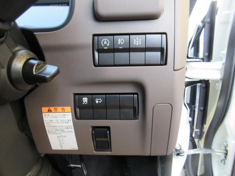 新型現行車 キャンター 極東製 フックロール !!|中古トラックの販売・買取・査定のアイナビ