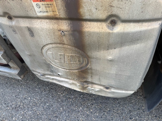 値下げ UDクオン平 検付ATリーフサスフジタボデー材木ローラー|中古トラックの販売・買取・査定のアイナビ