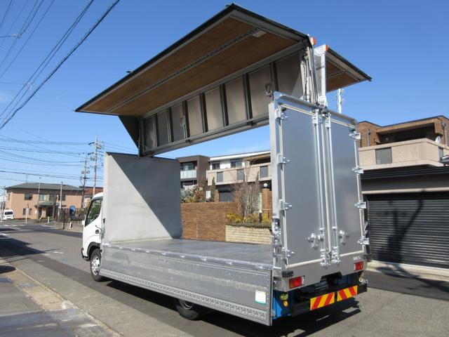 日野 ウイング車 デュトロ|中古トラックの販売・買取・査定のアイナビ