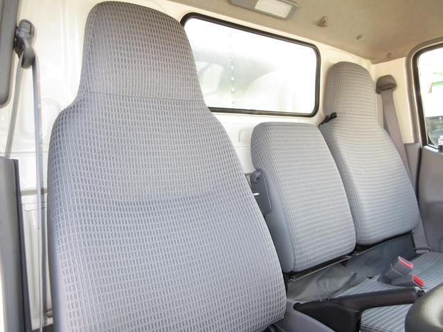 日野 バン車 デュトロ|中古トラックの販売・買取・査定のアイナビ