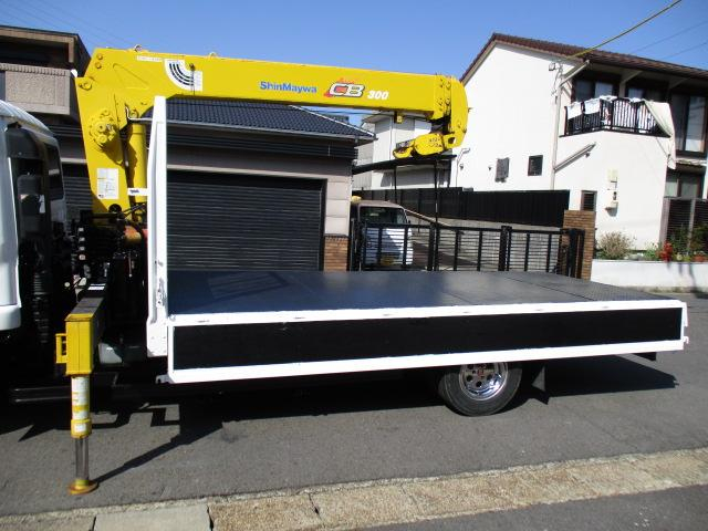 UDトラックス 平ボディ コンドル|中古トラックの販売・買取・査定のアイナビ