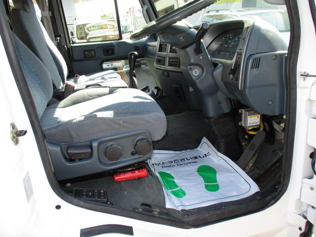 UDトラックス 平ボディ コンドル|中古トラックの販売・買取・査定のアイナビ