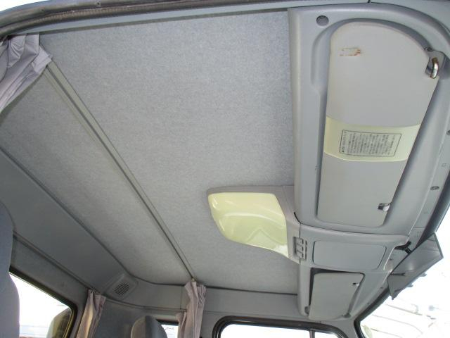 UDトラックス 平ボディ コンドル|中古トラックの販売・買取・査定のアイナビ