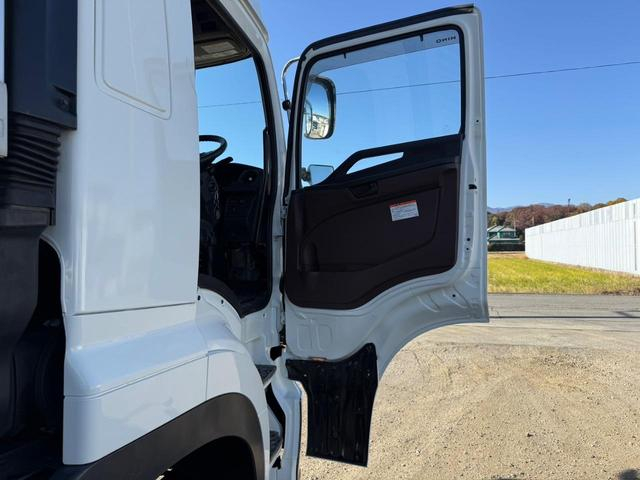 日野 ウイング車 プロフィア|中古トラックの販売・買取・査定のアイナビ