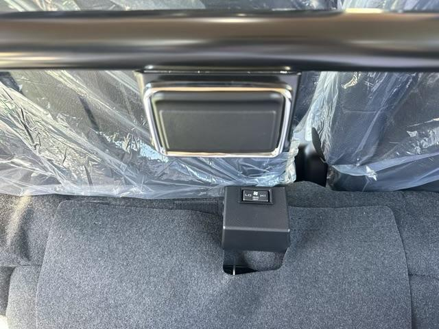 三菱ふそう Wキャブ キャンター|中古トラックの販売・買取・査定のアイナビ