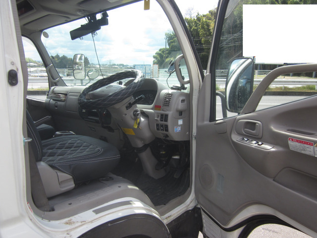 H21デュトロワイドロング4段クレーンフックインラジコン|中古トラックの販売・買取・査定のアイナビ