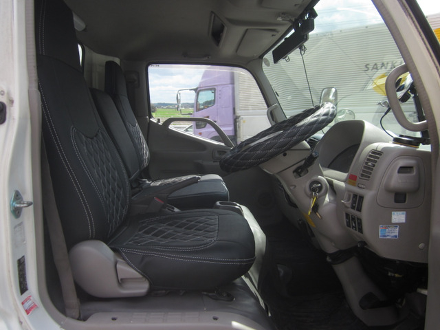 H21デュトロワイドロング4段クレーンフックインラジコン|中古トラックの販売・買取・査定のアイナビ