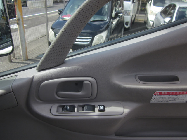 H21デュトロワイドロング4段クレーンフックインラジコン|中古トラックの販売・買取・査定のアイナビ