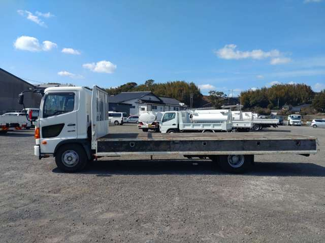 日野自動車レンジャー 4トン平ボディ 積載量4000kg|中古トラックの販売・買取・査定のアイナビ