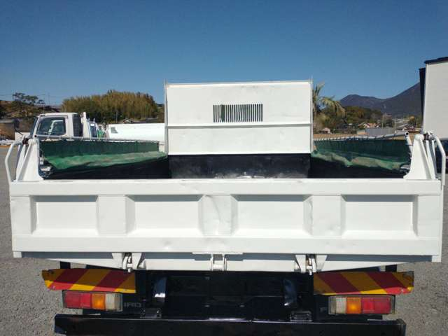 いすゞフォワード 4トンダンプ 後期型 コボレーン 中間ピン|中古トラックの販売・買取・査定のアイナビ