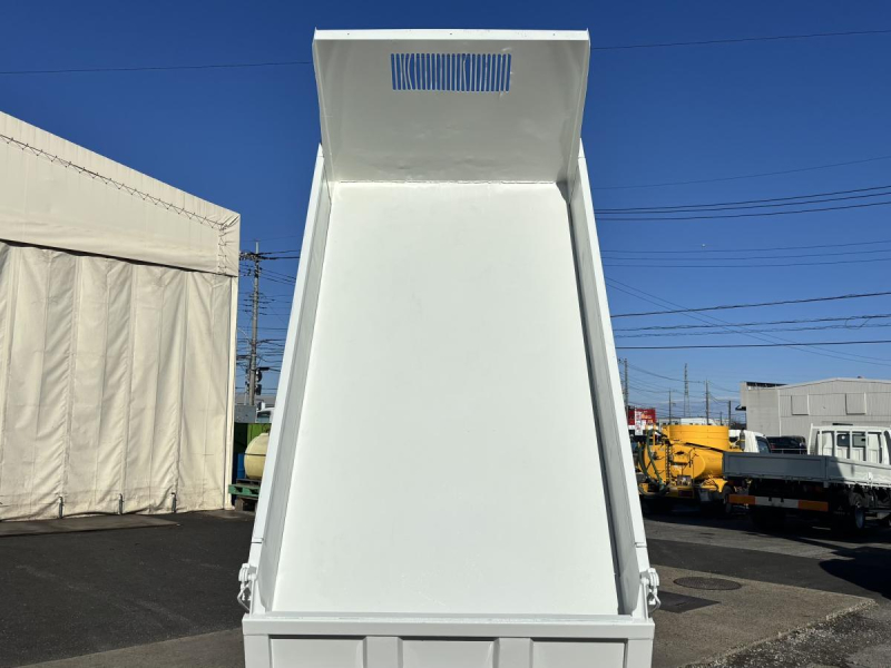 タイタン 高床ダンプ 積載3000kg|中古トラックの販売・買取・査定のアイナビ